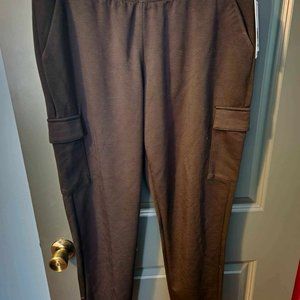 Gaiam Large Black Hudson Cargo Pants
